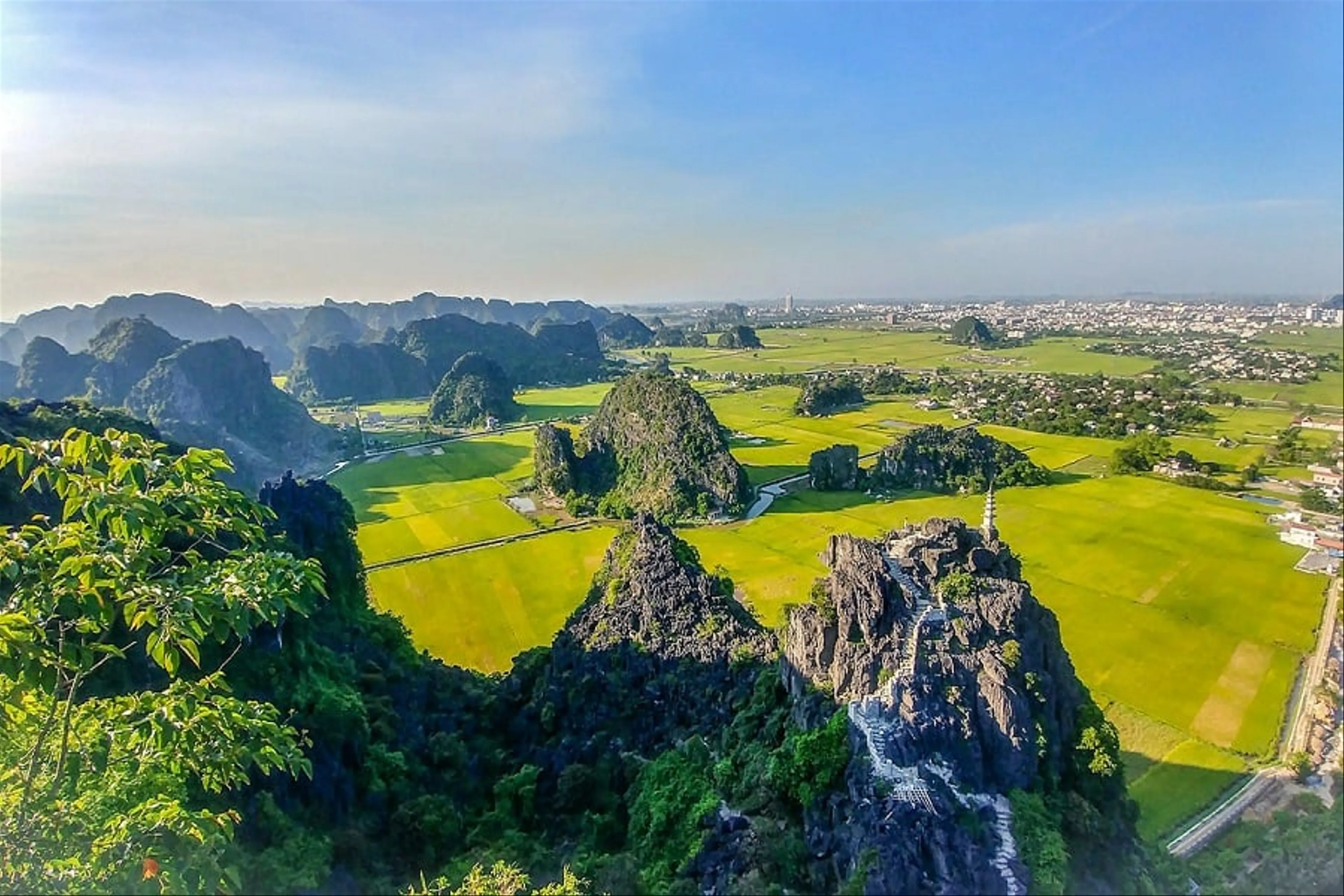 Returning the ancient capital - Ninh Binh tour