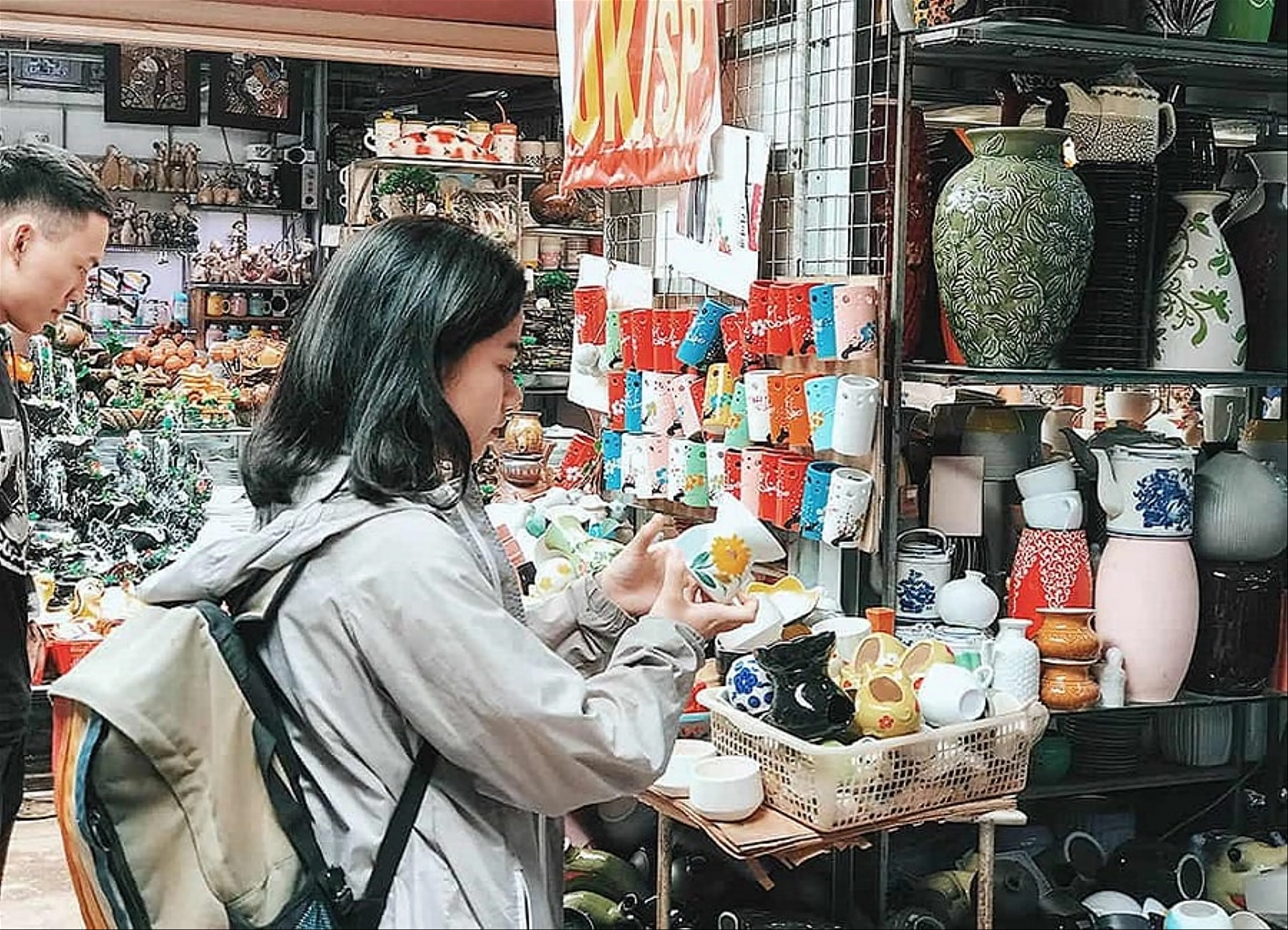Bat Trang Ancient Village Pottery Tour - Traditional Craft Village Experience