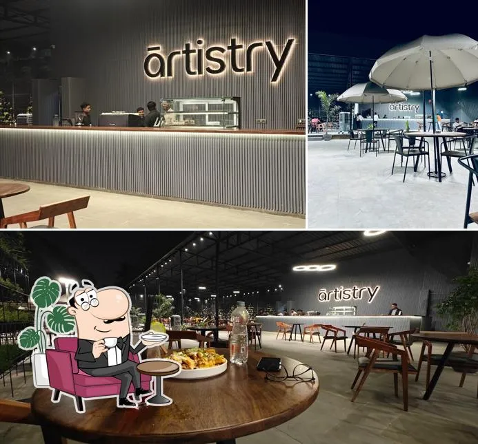 Exploring the Artistry at Café B
