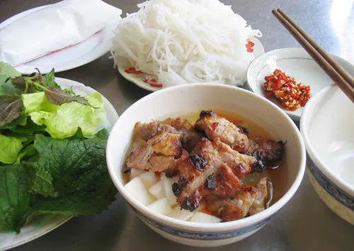 Bí Quyết Thưởng Thức Bún Chả Đúng Điệu