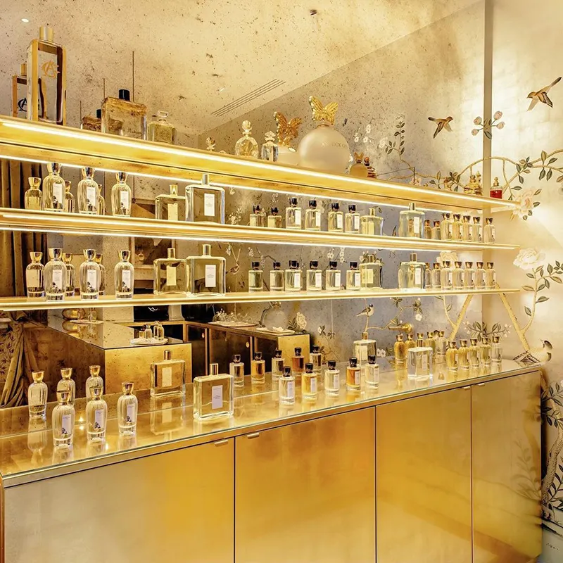 Exploring the Perfumeries: Must-Visit Fragrance Houses