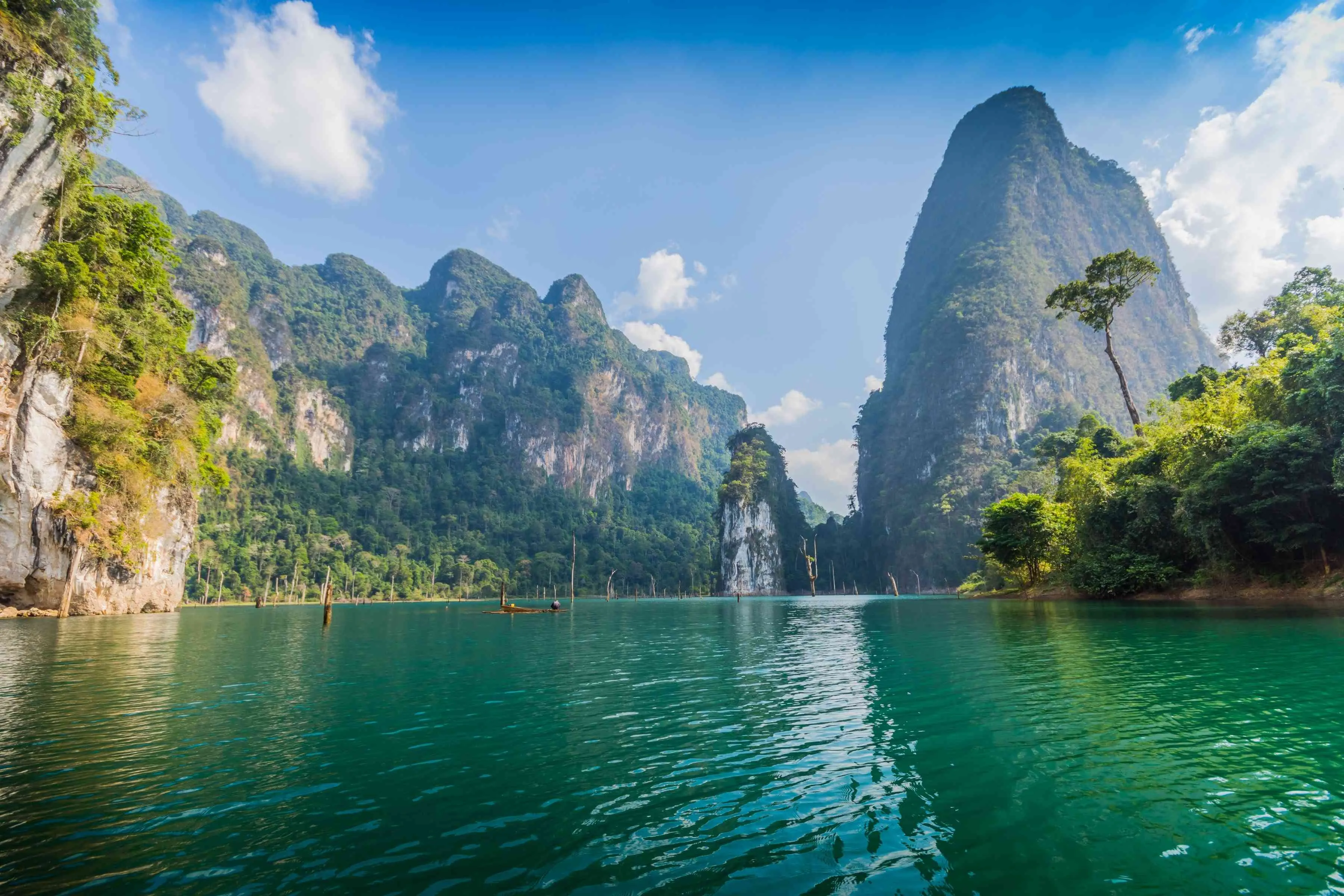 Introduction to Thailand's Cultural and Natural Wonders