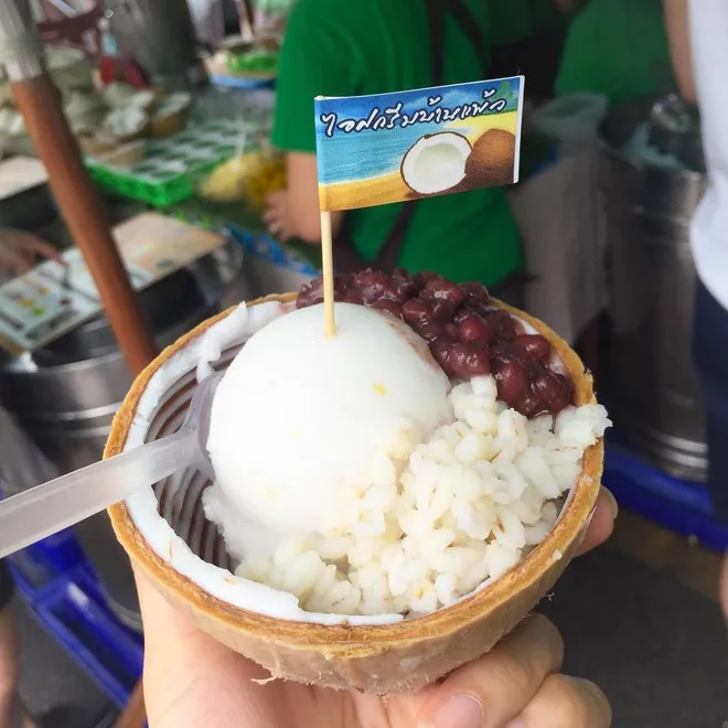 Các món tráng miệng và đồ uống hấp dẫn