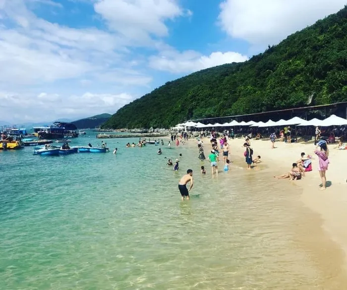 Hoạt động lặn biển tại Hòn Mun