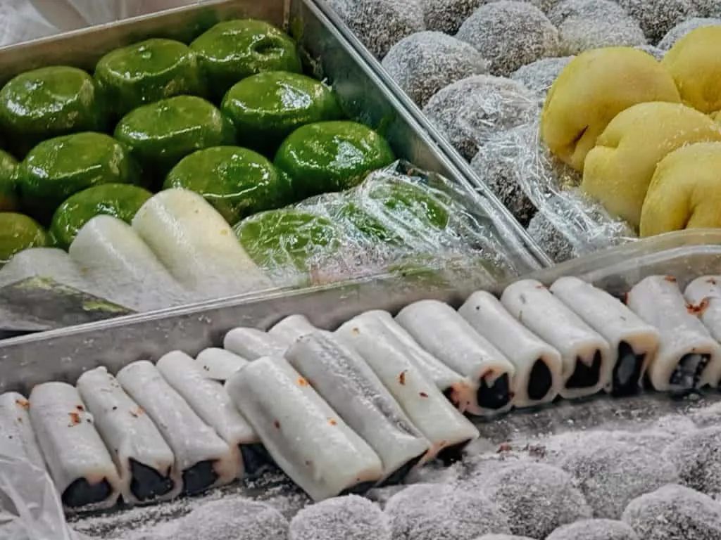 Sweet Delights: Shanghai's Dessert Scene