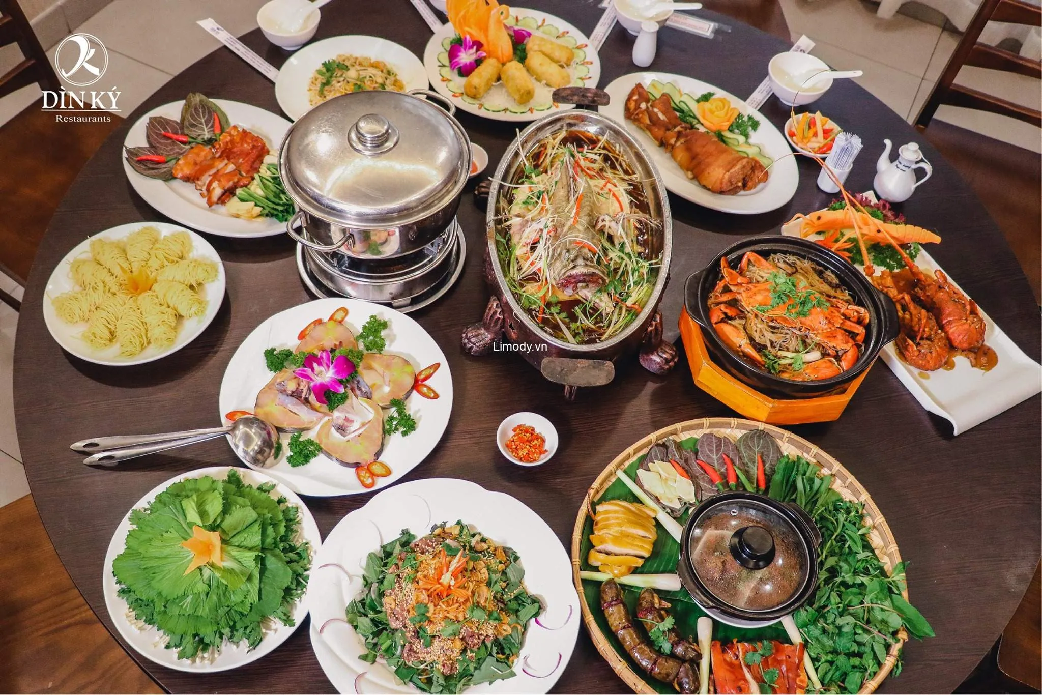Khám Phá Ẩm Thực Đặc Trưng