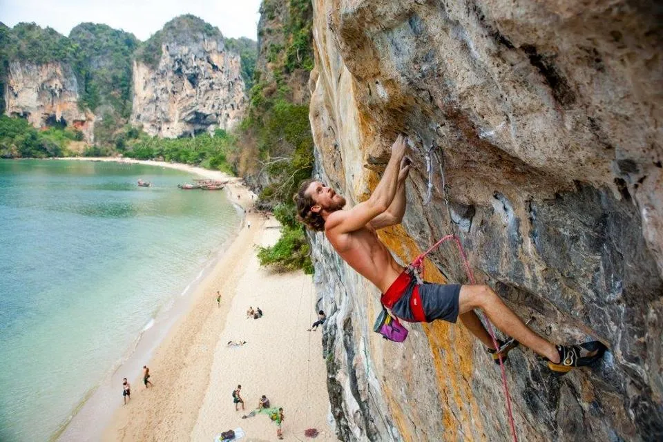 climbing-tonsai-beach - Living + Nomads – Travel tips, Guides, News & Information!