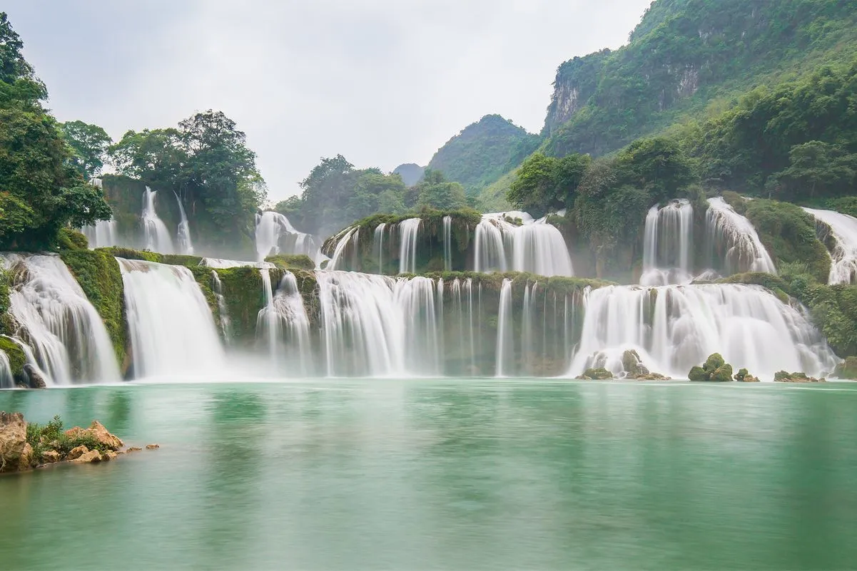 Best Time to Visit Ban Gioc Waterfalls