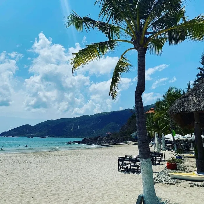 Say lòng' trước vẻ đẹp hoang sơ ở bãi Nhũ Tiên Nha Trang