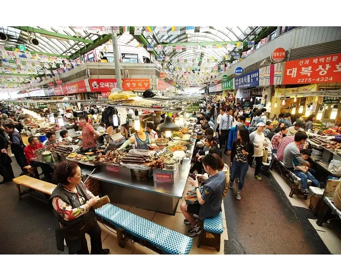 Lịch sử và văn hóa của chợ Gwangjang