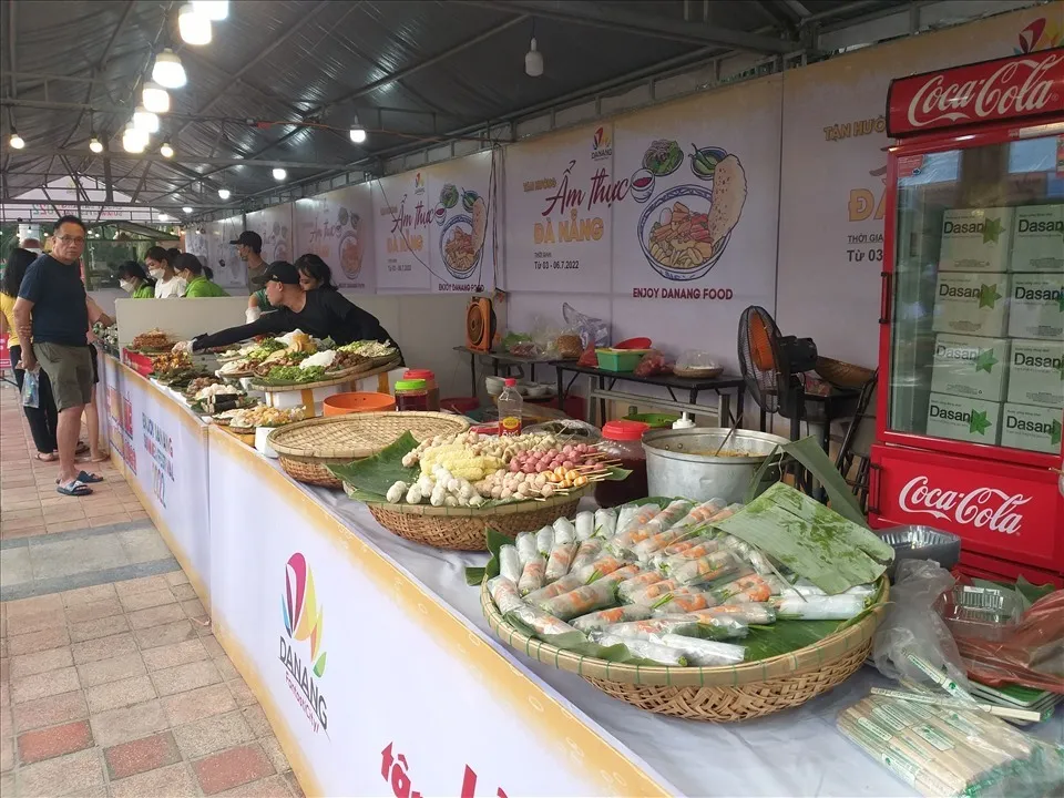Ẩm Thực Đà Nẵng: Hương Vị Không Thể Quên