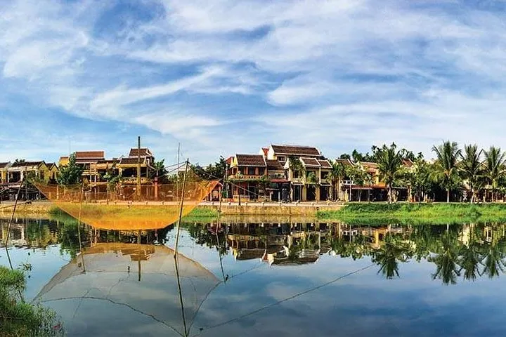 A Glimpse into the Past: Hoi An's Architectural Marvels