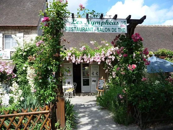 Local Cuisine and Dining Experiences in Giverny