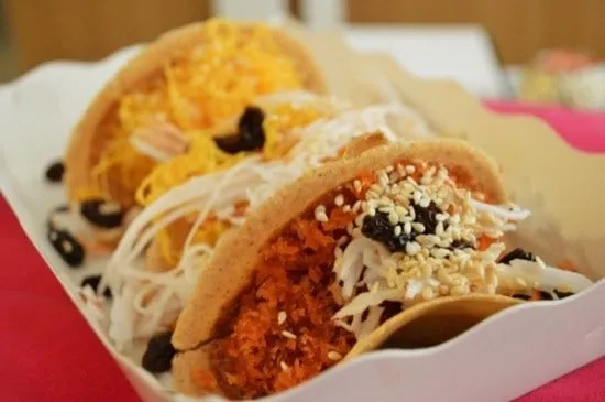 Khanom Bueang: Bánh Xèo Kiểu Thái