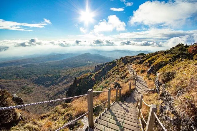 Introduction to Hallasan National Park