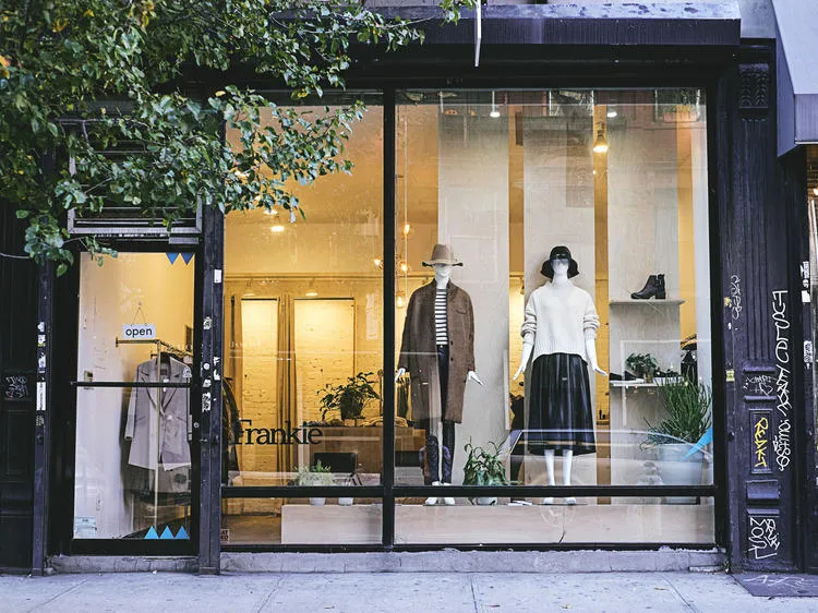 Shopping in the Lower East Side: Boutiques and Vintage Finds