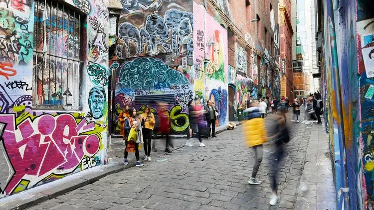 Street Art Tours: Guided Experiences for Art Lovers
