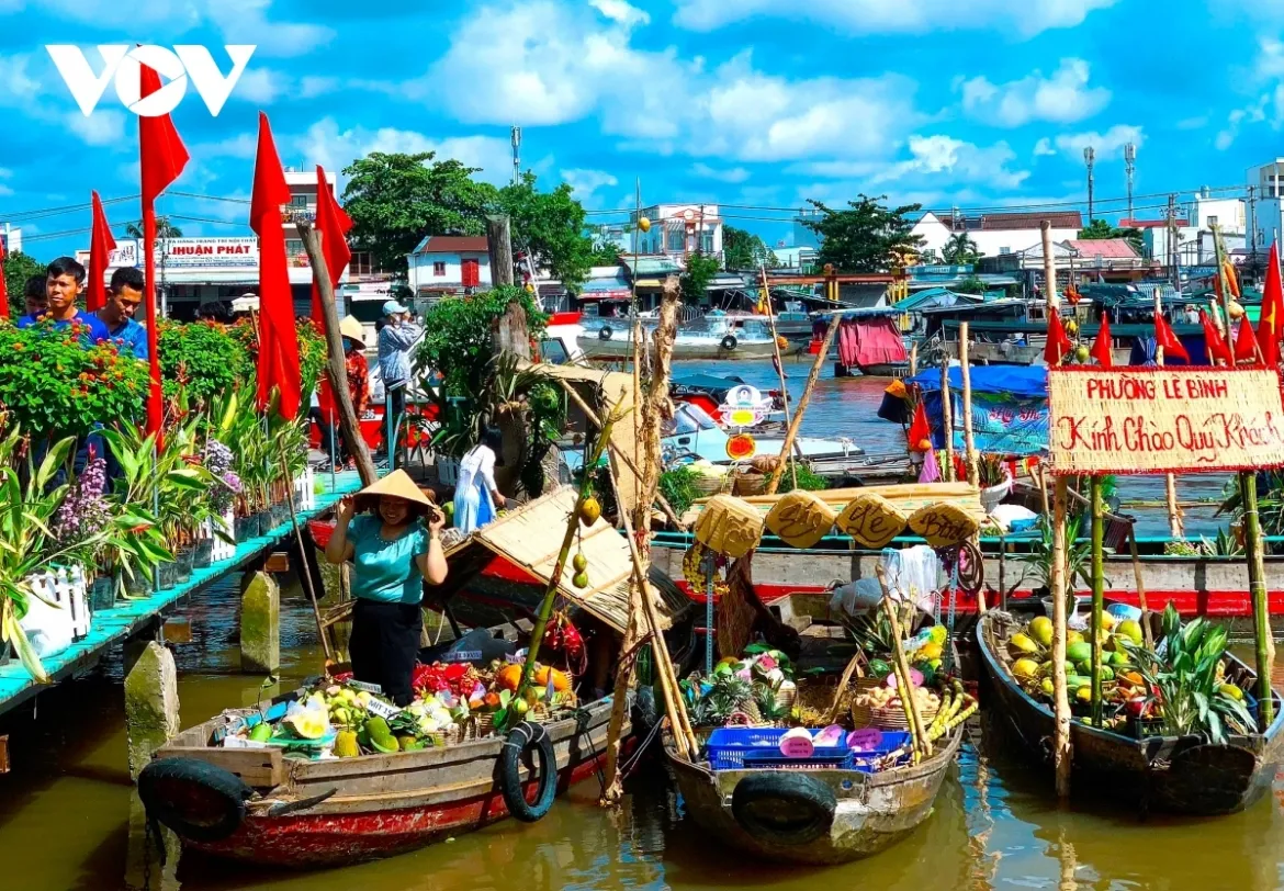 Các địa điểm tham quan khác gần chợ Cái Răng