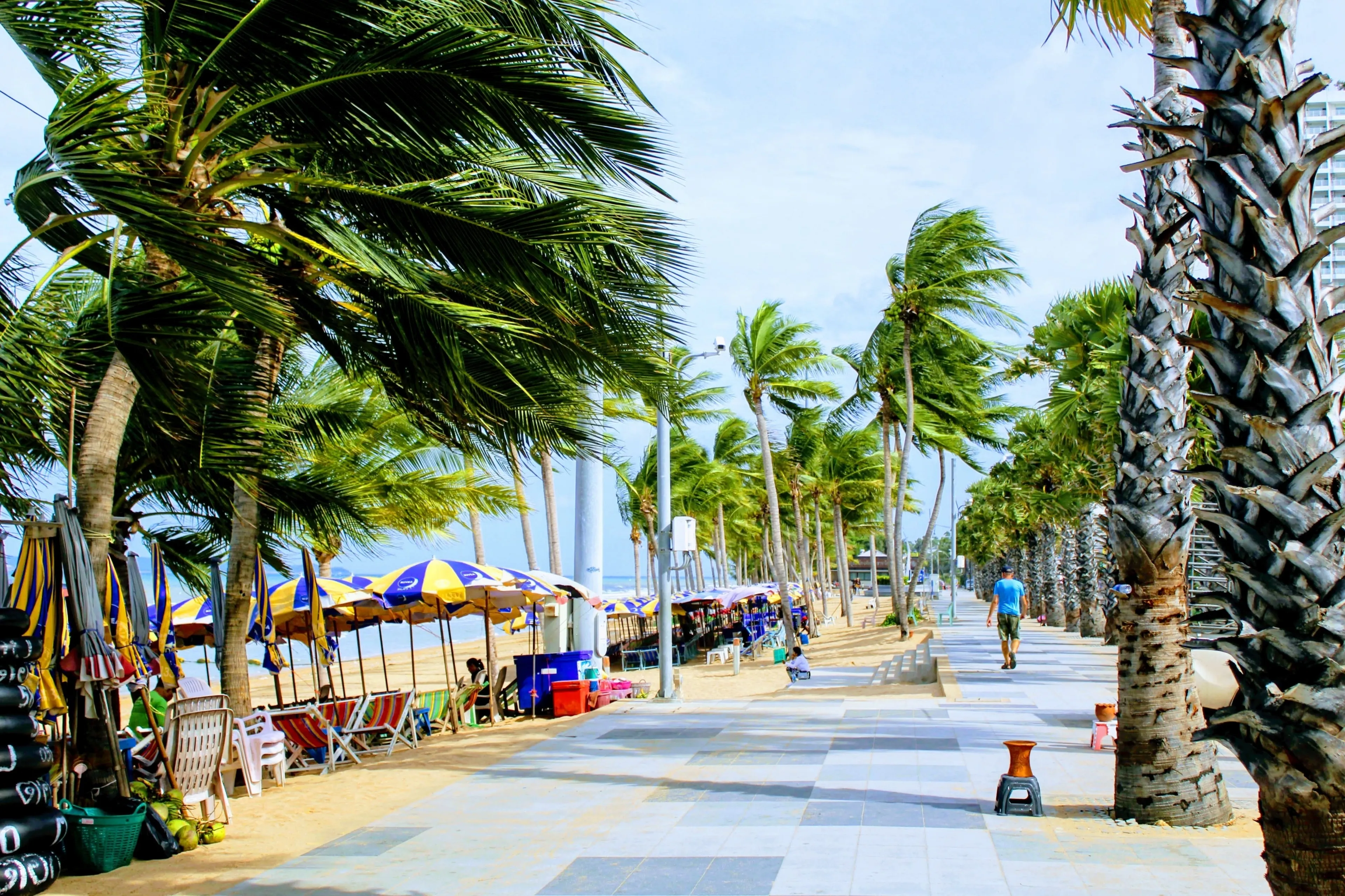 Visit Jomtien Beach in Pattaya | Expedia