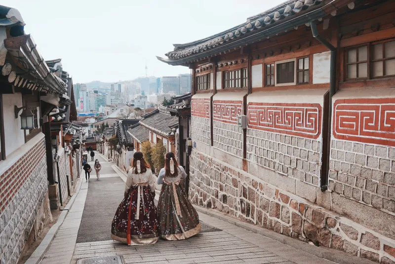 Khu Phố Insadong - Trái Tim Văn Hóa Seoul