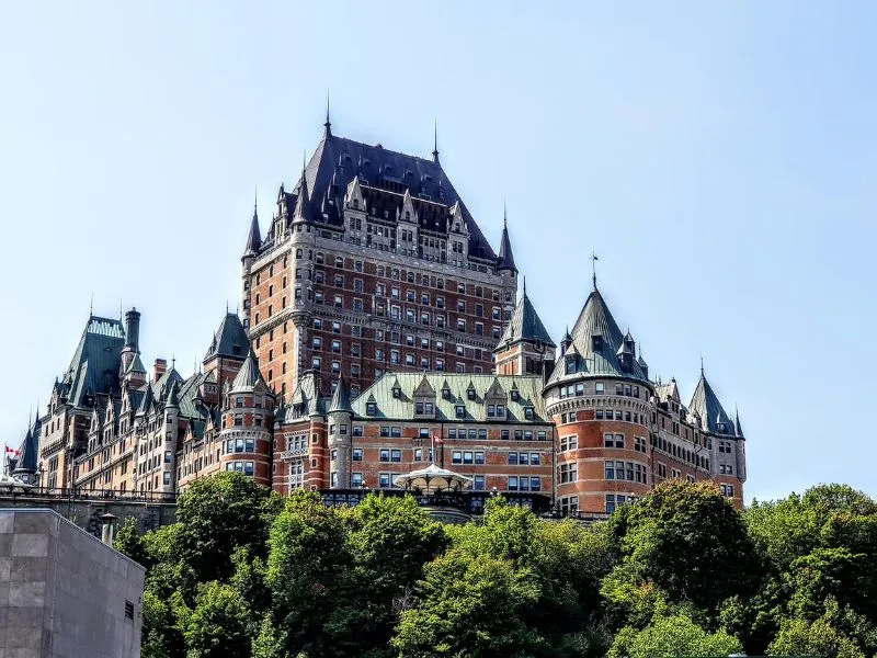 Trải Nghiệm Ẩm Thực Đậm Chất Quebec