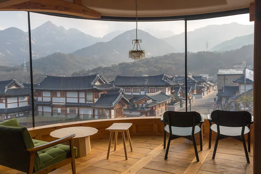 Café #1: Coastal Views and Coffee Brews