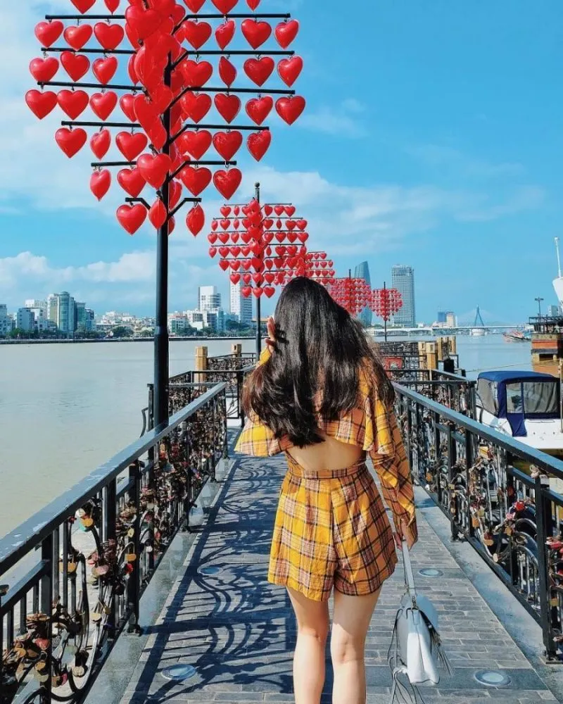 Kinh nghiệm đi cầu tình yêu Đà Nẵng | Ý nghĩa, địa điểm checkin - MOTOGO