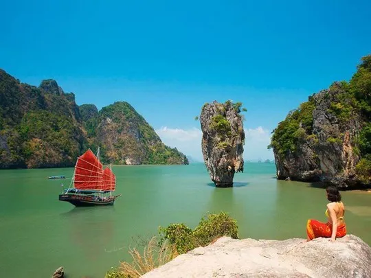 Vì sao đảo Phuket thu hút du khách quốc tế? | Phụ nữ - Báo Người Lao Động