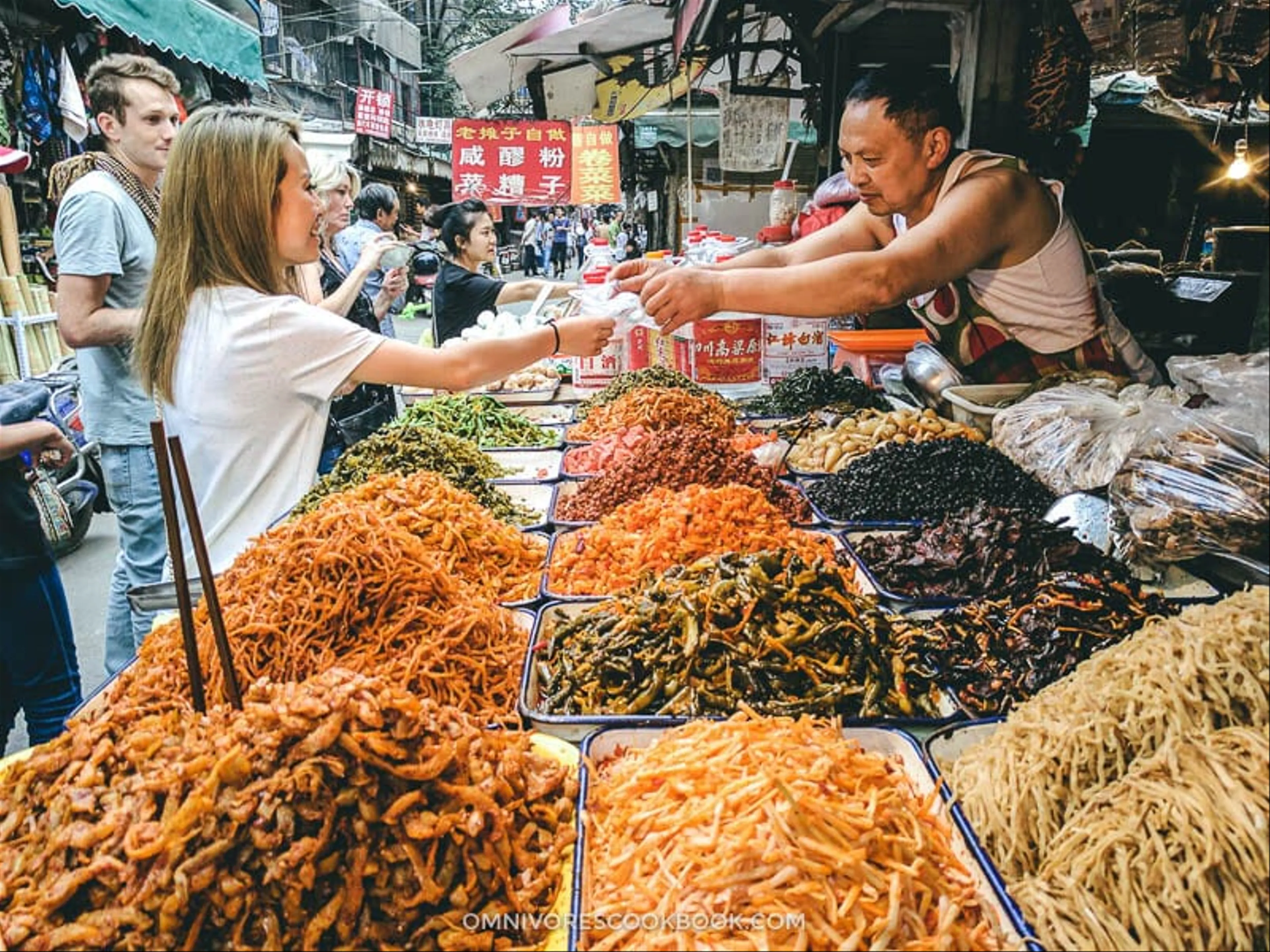 A Food Lover's Guide to the Best Street Eats in Chengdu