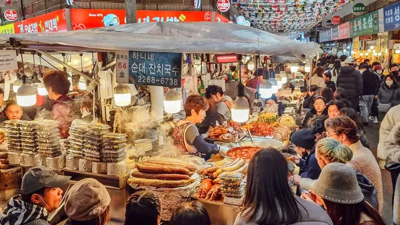 Trải nghiệm ẩm thực đường phố