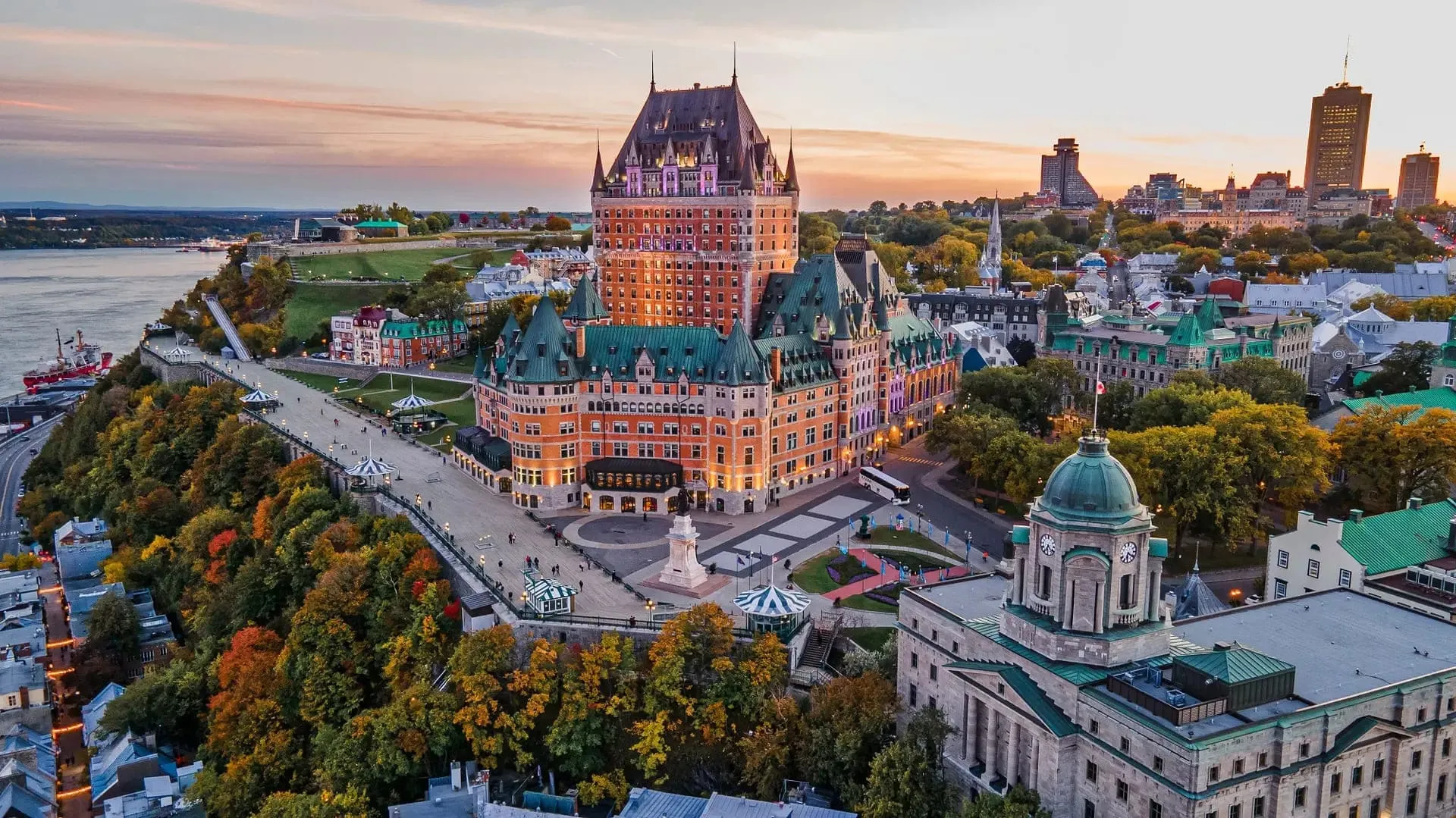Lời khuyên và mẹo du lịch khi đến Quebec