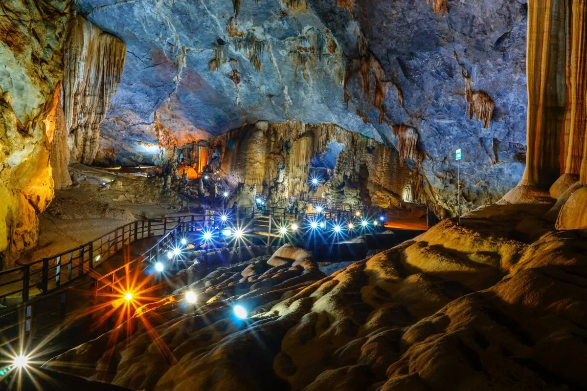 Lịch Sử Khám Phá Động Thiên Đường