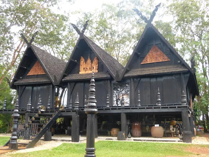 Baan Dam Museum - The Black Museum of a dark spirit (Day 9) - PowersToTravel
