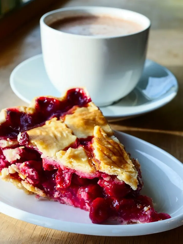 Wanda's Pie in the Sky: A Sweet Retreat