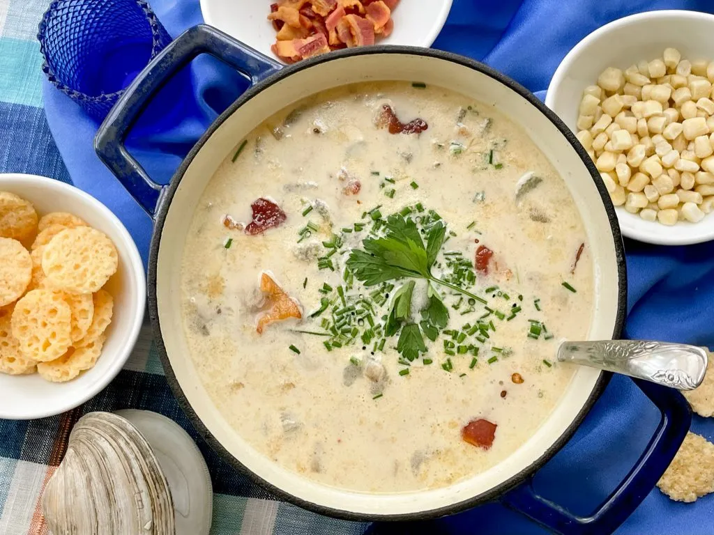 Clam Chowder in New England: A Hearty Bowl of Tradition
