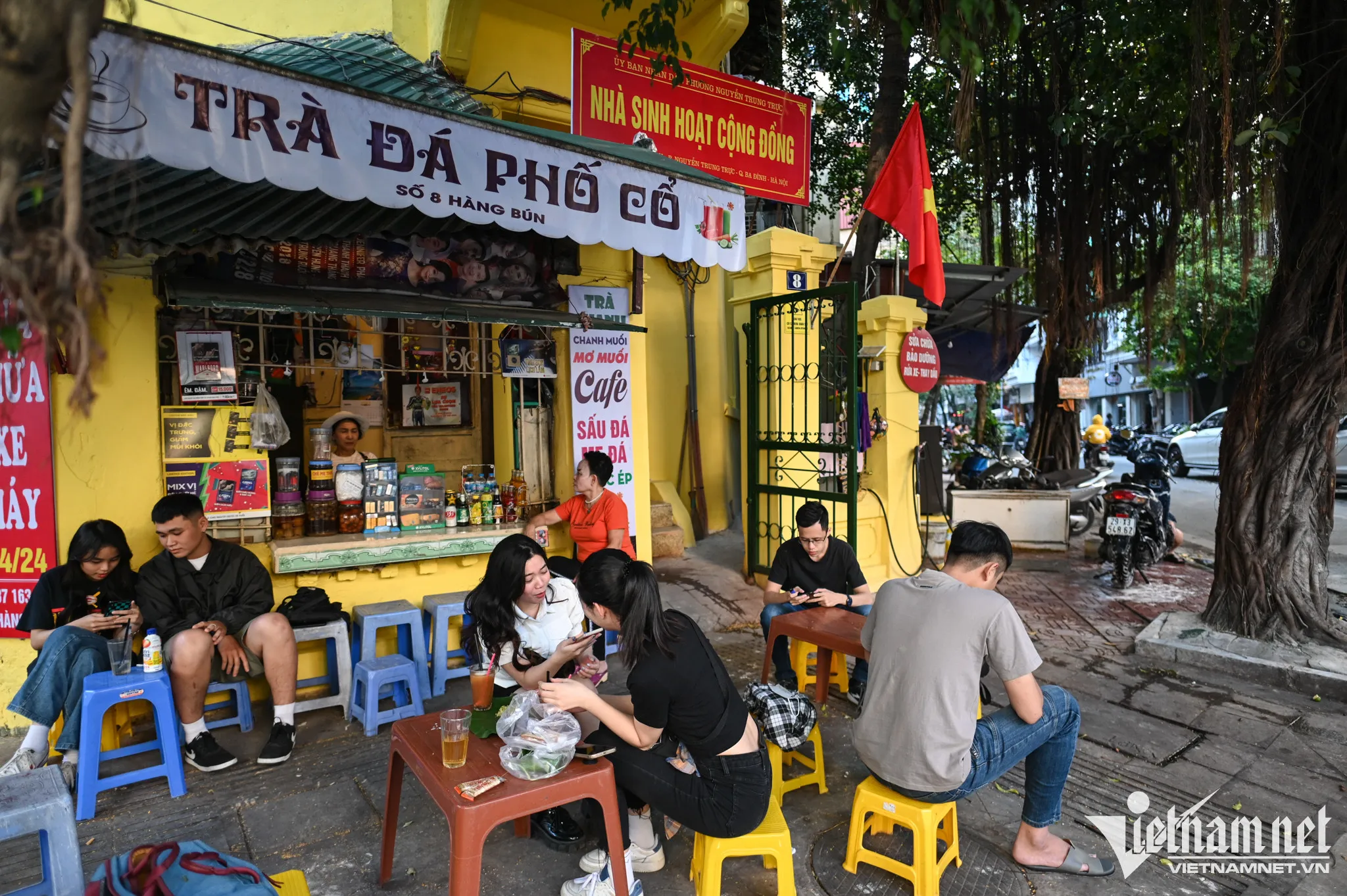 Trà Đá Vỉa Hè - Thú Vui Không Thể Bỏ Qua