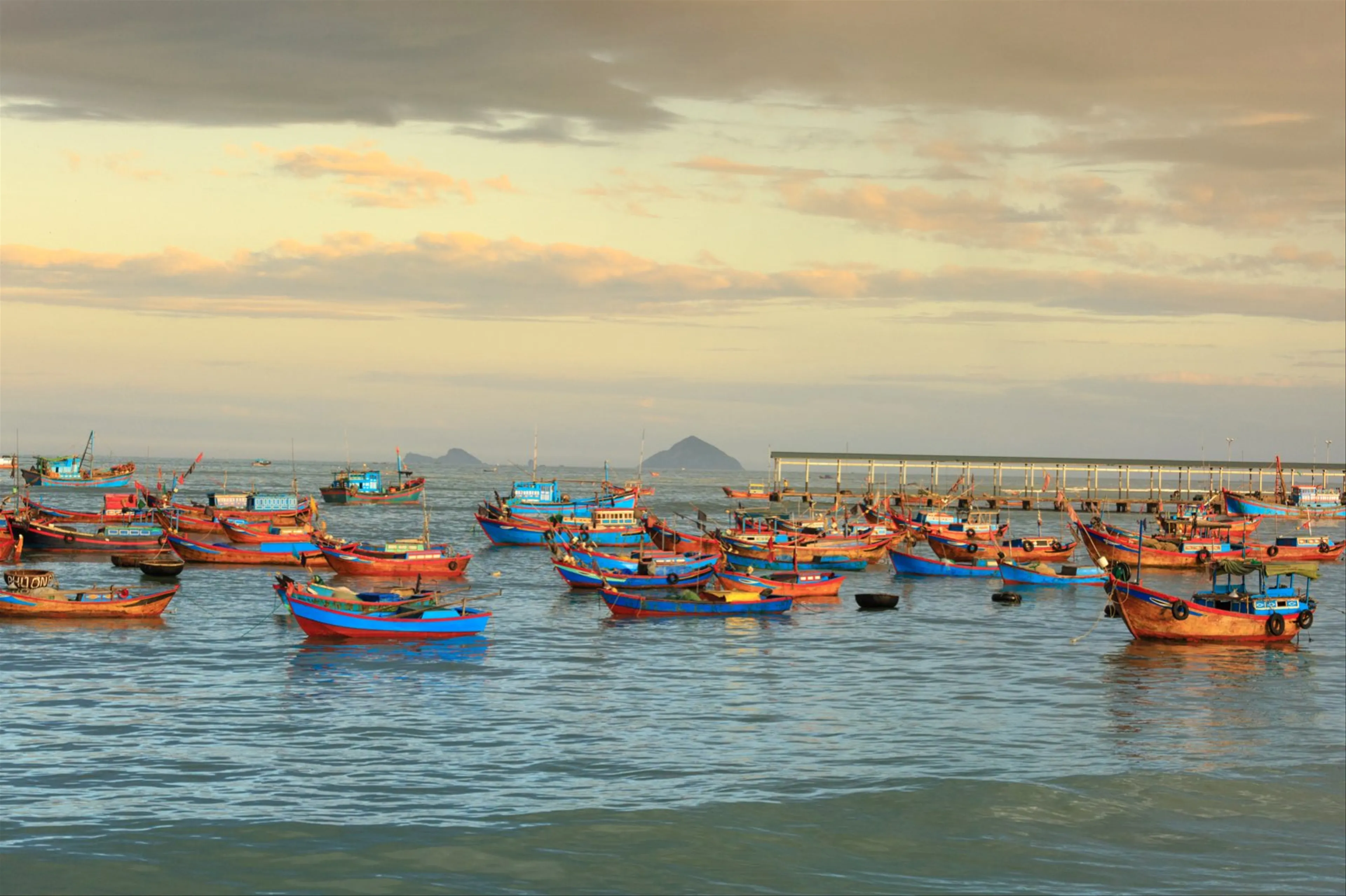 Khám Phá Làng Chài Cổ Xưa Cù Lao Cù Lân ở Nha Trang