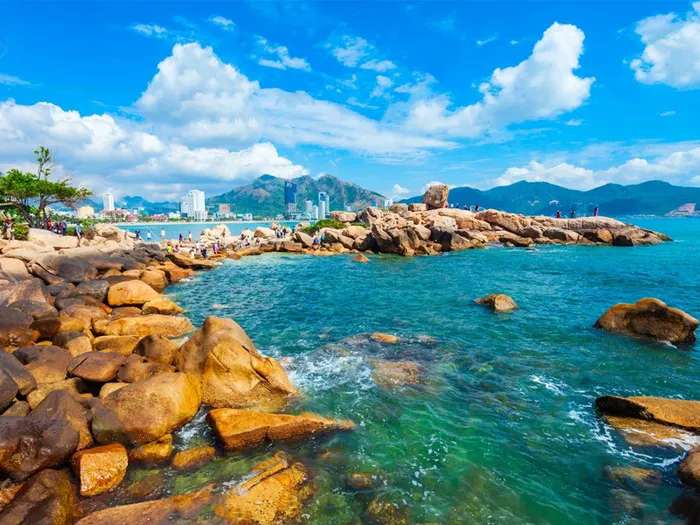 Những lưu ý khi tham quan Hòn Chồng