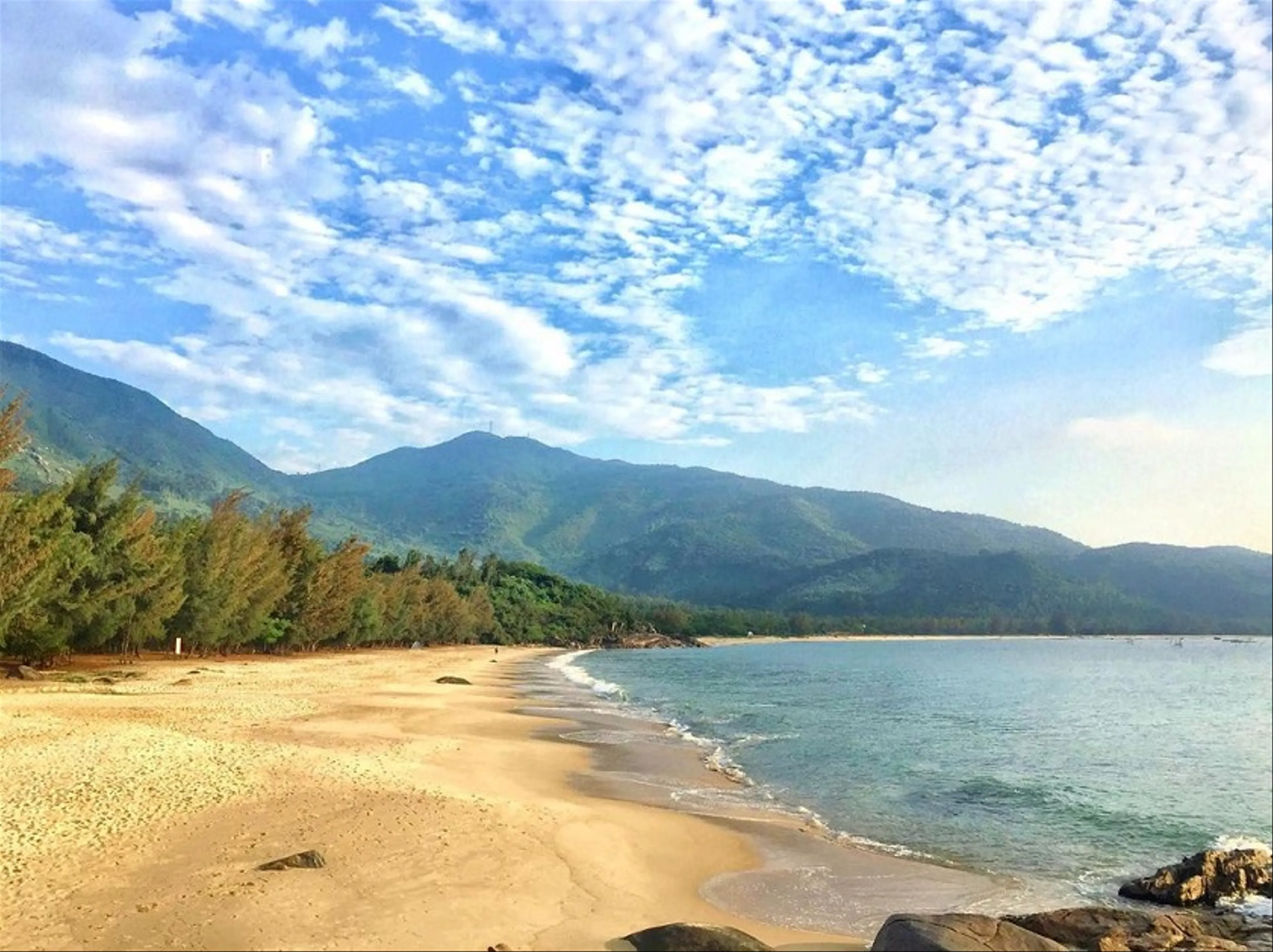 Khám Phá Làng Vân Đà Nẵng: Ngôi Làng Cổ Tích Bên Bờ Biển