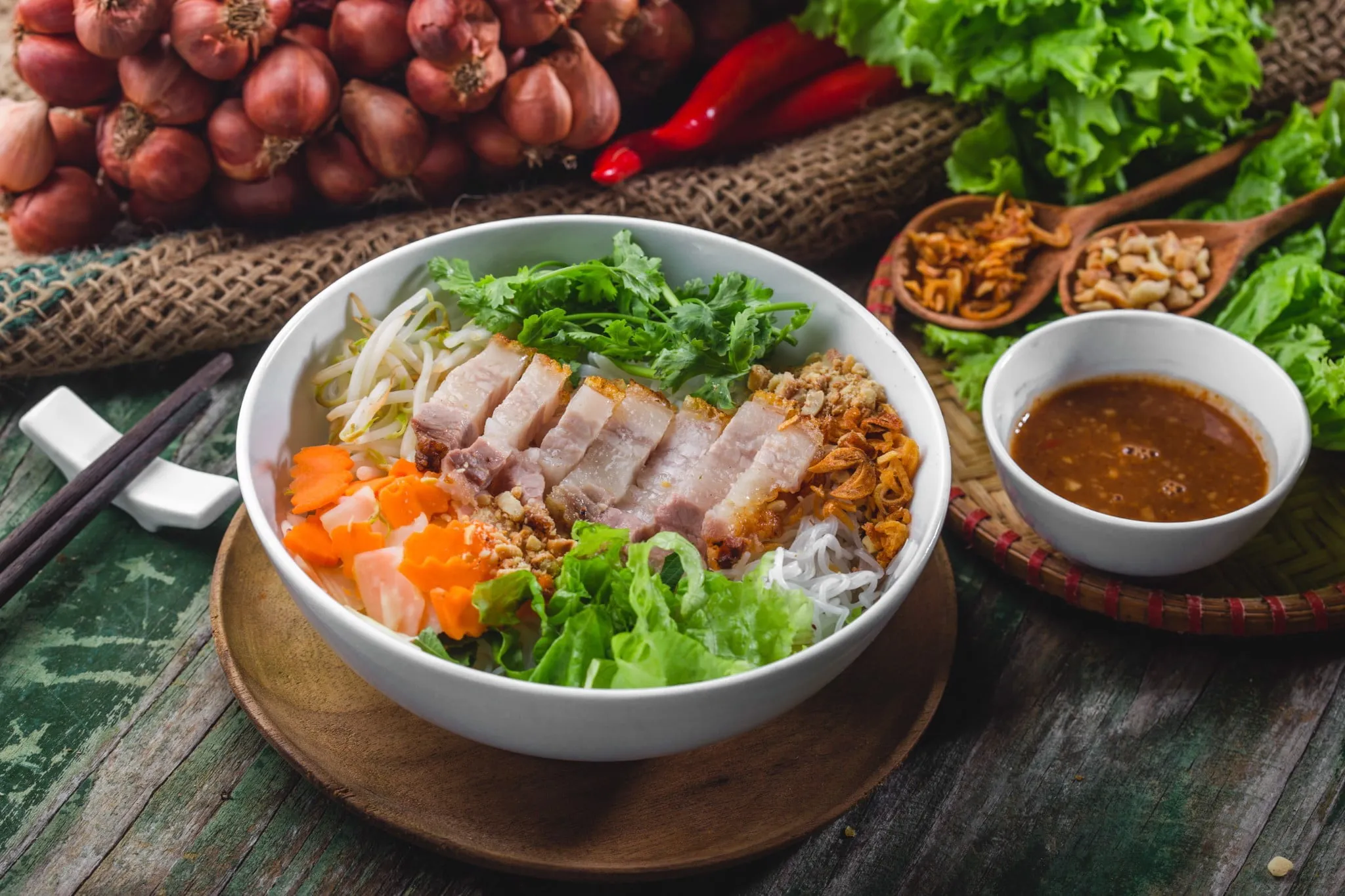 Lịch sử và nguồn gốc của bún mắm nêm