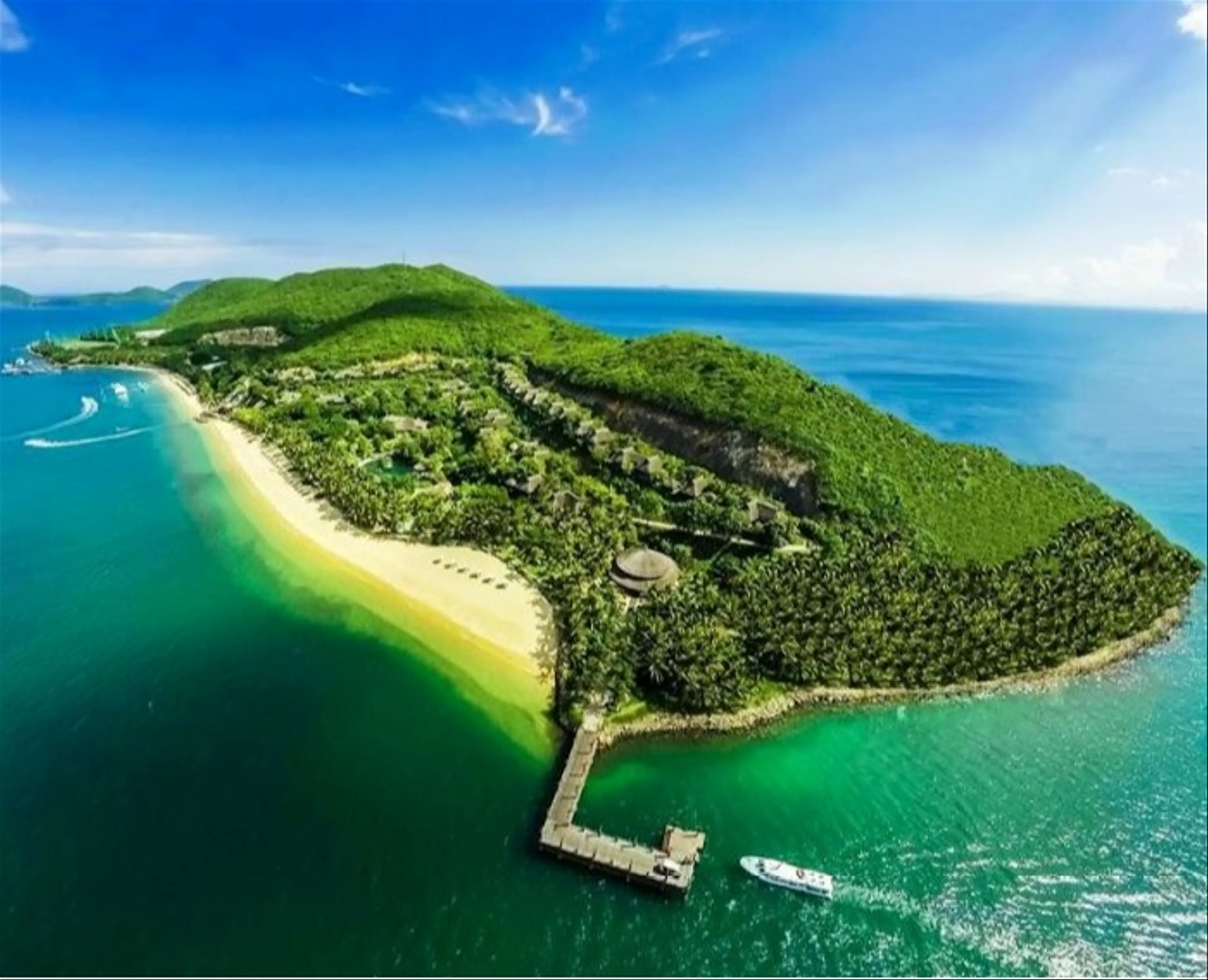 Thả mình vào thiên nhiên xanh mát tại Hòn Mun, Nha Trang