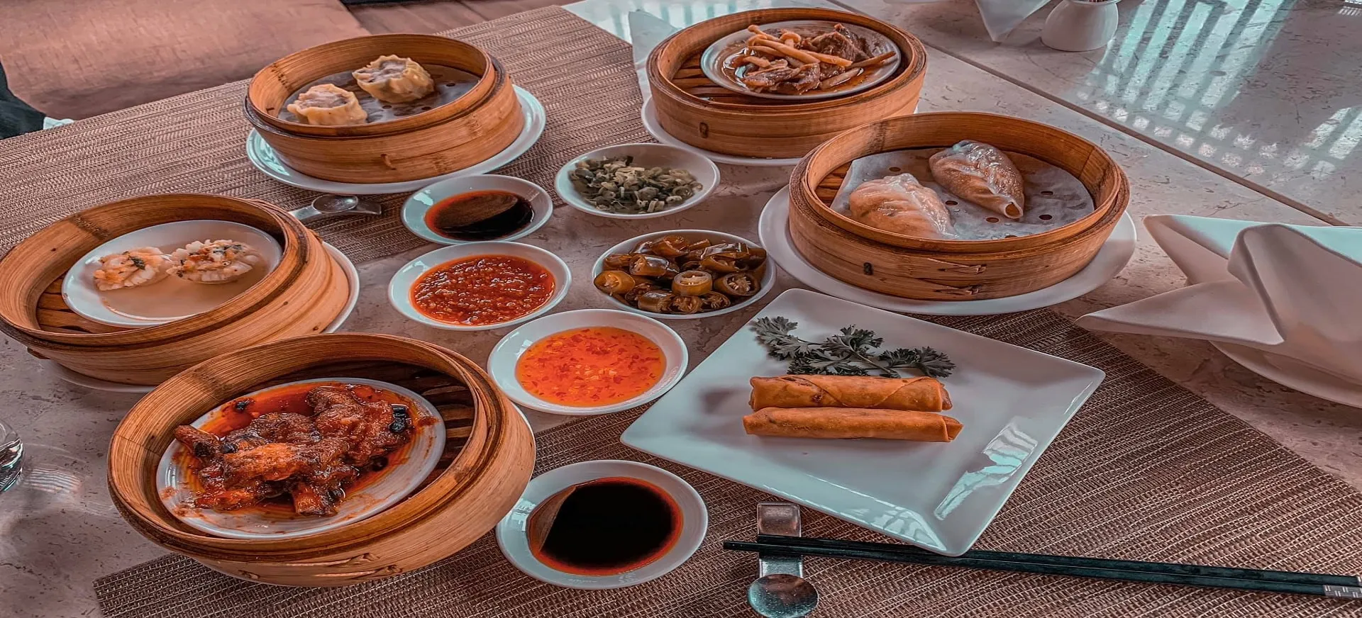 Những Quán Ăn Phố Biến Nhất