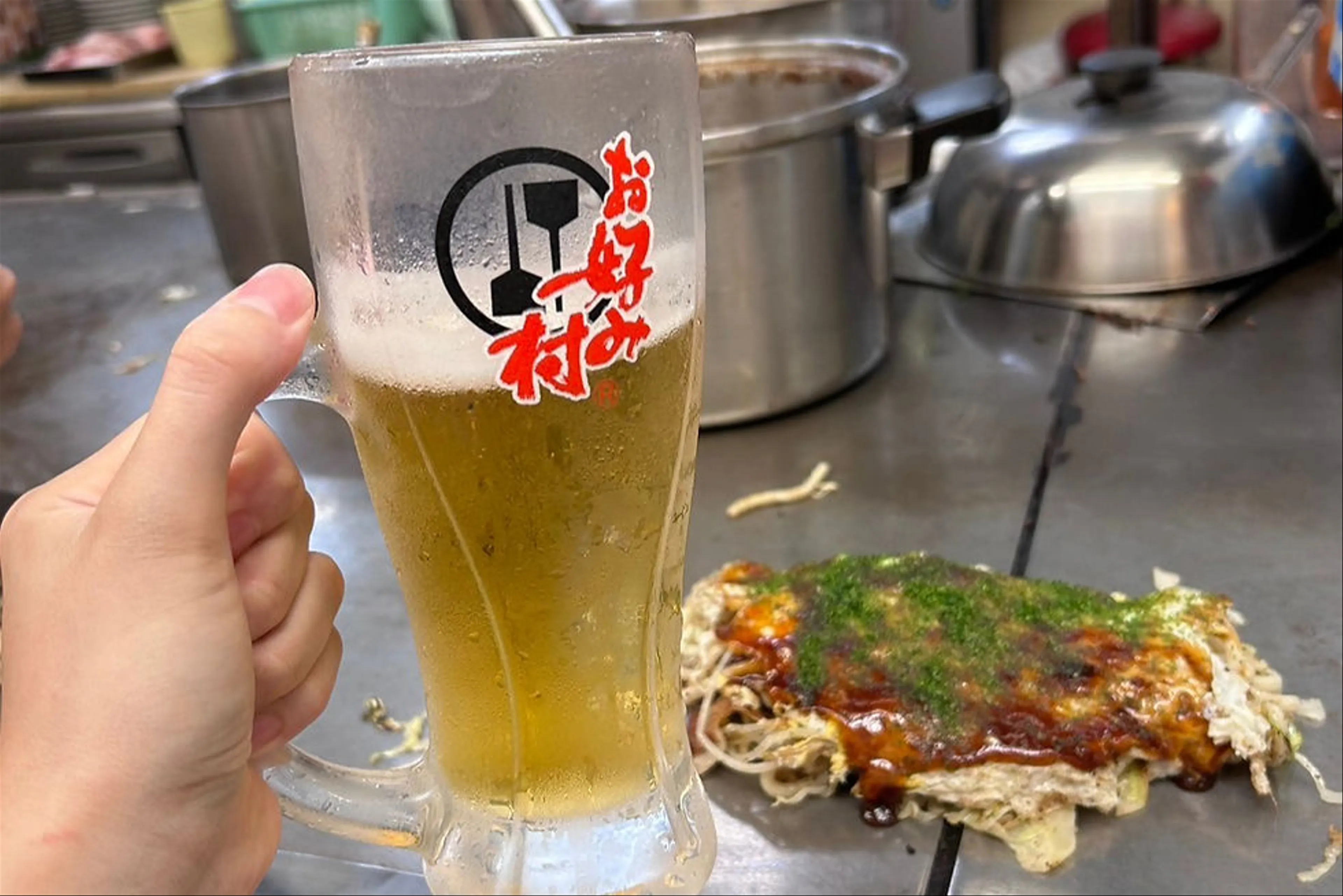 Savoring Authentic Okonomiyaki in Hiroshima: A Taste Adventure