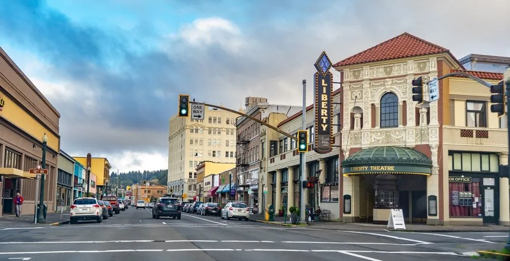 Historic Downtown Astoria: Vintage Shops and Cafes