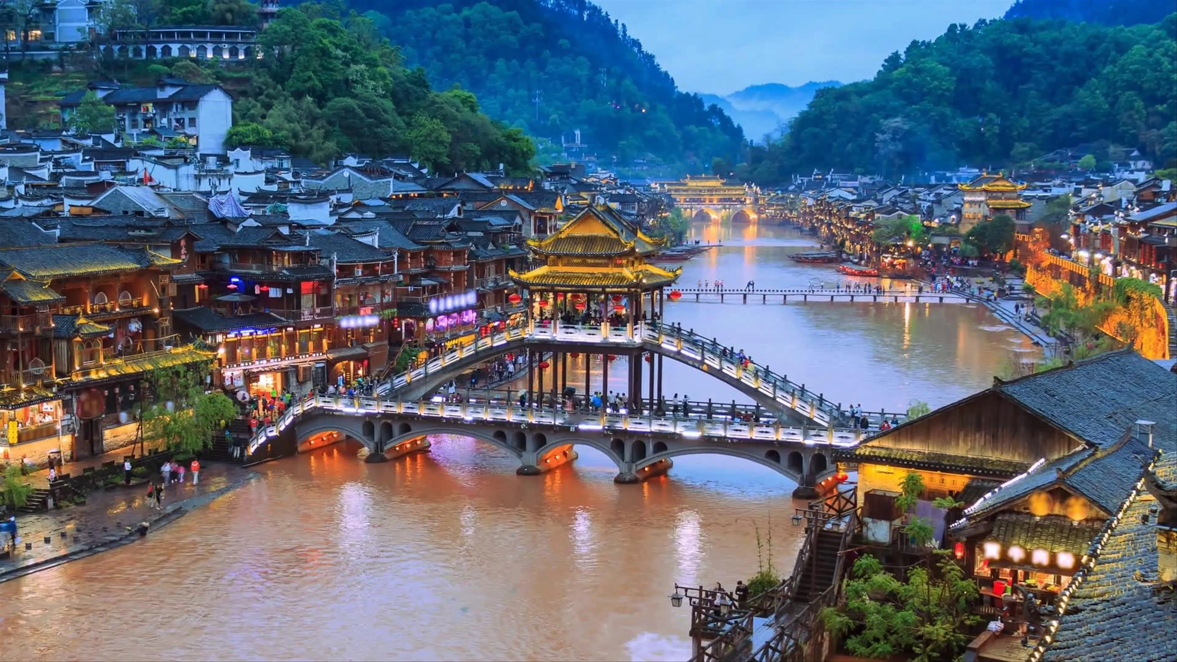  Chengdu – Jiuzhaigou – Panda Tour: Discover Sichuan Paradise (No Shopping)