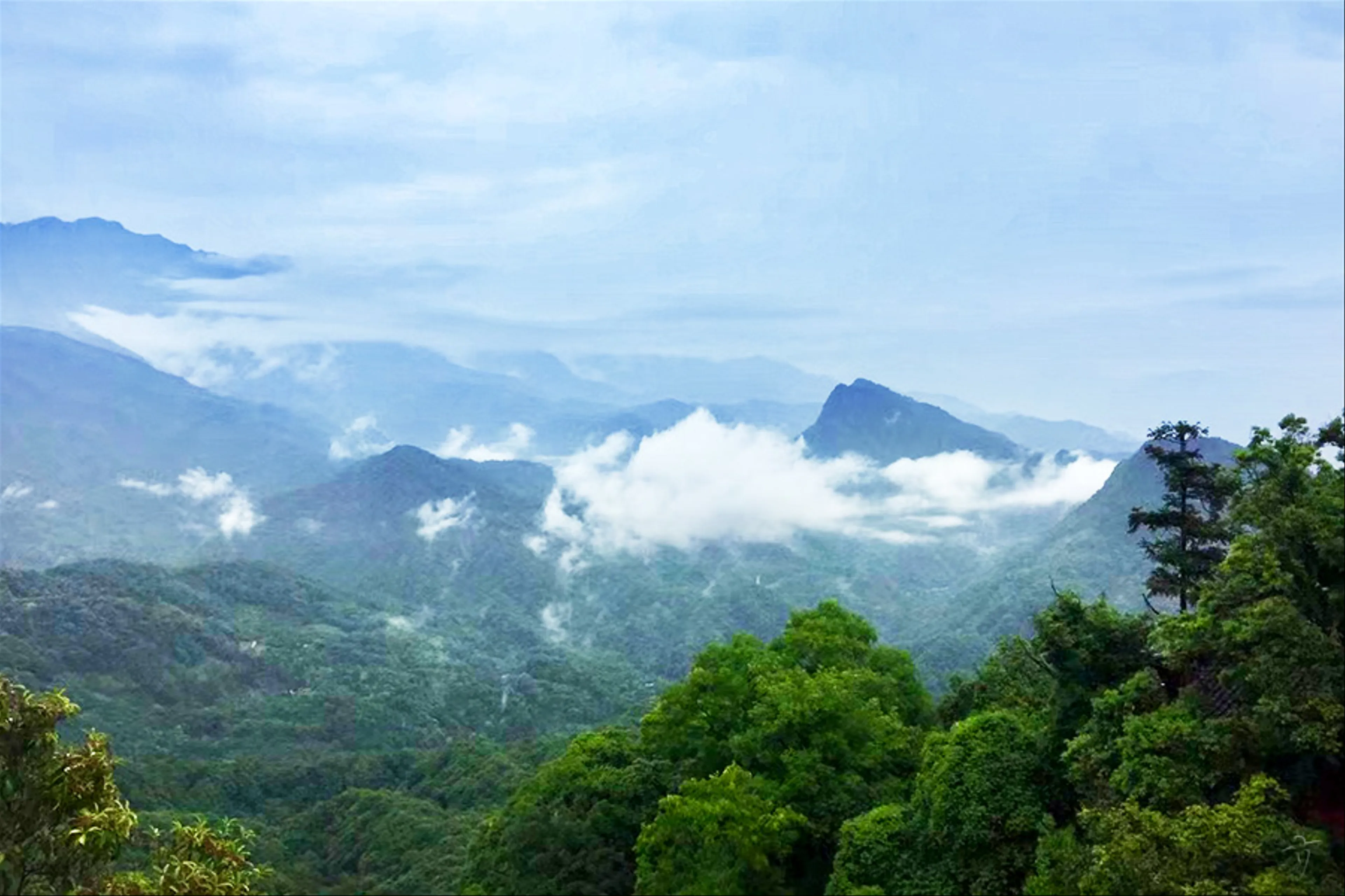 Mount Qingcheng UNESCO Site – Hiking, Temples & Visitor Guide