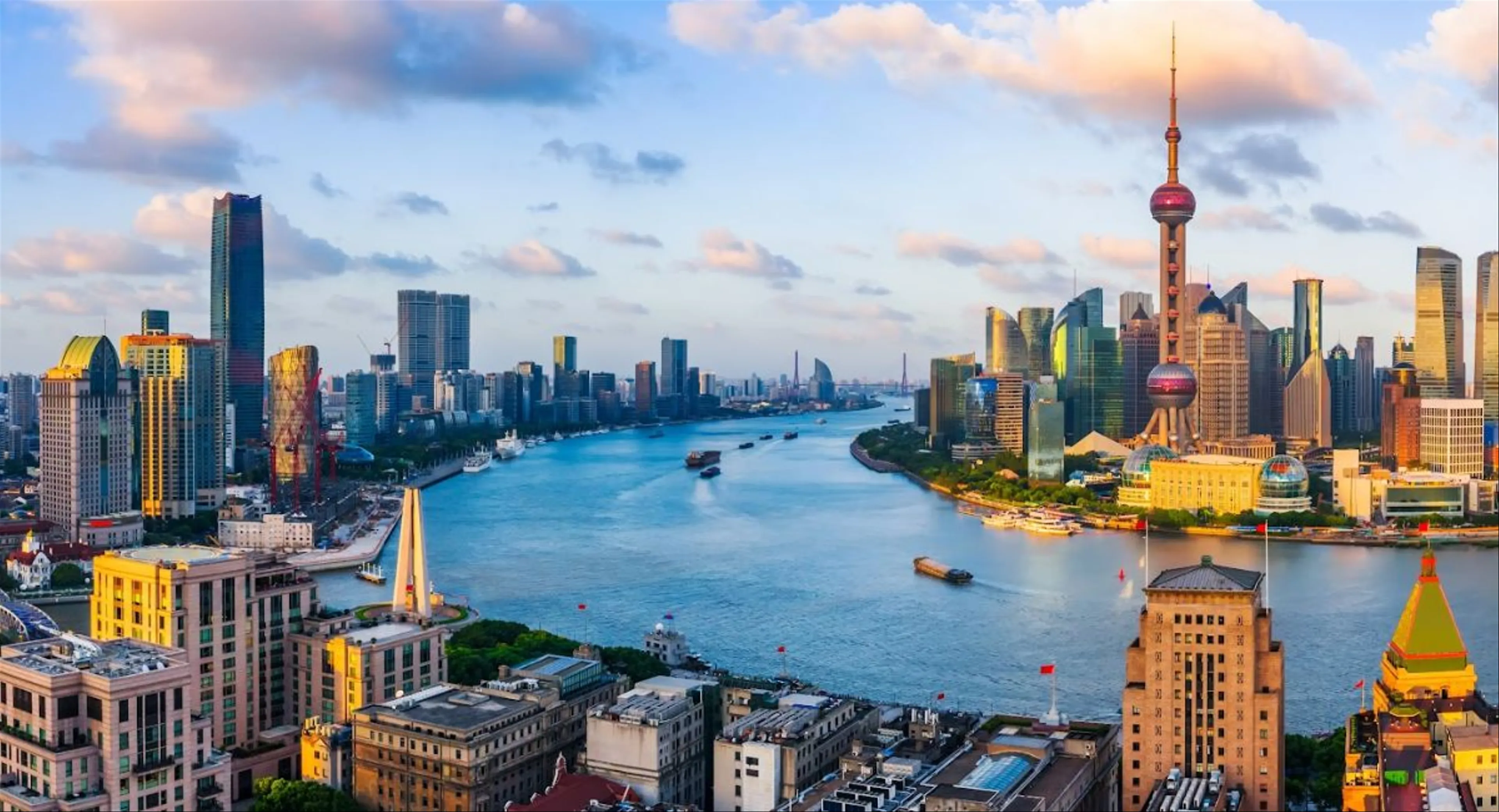 The Bund: Complete Guide to Shanghai’s Iconic Waterfront