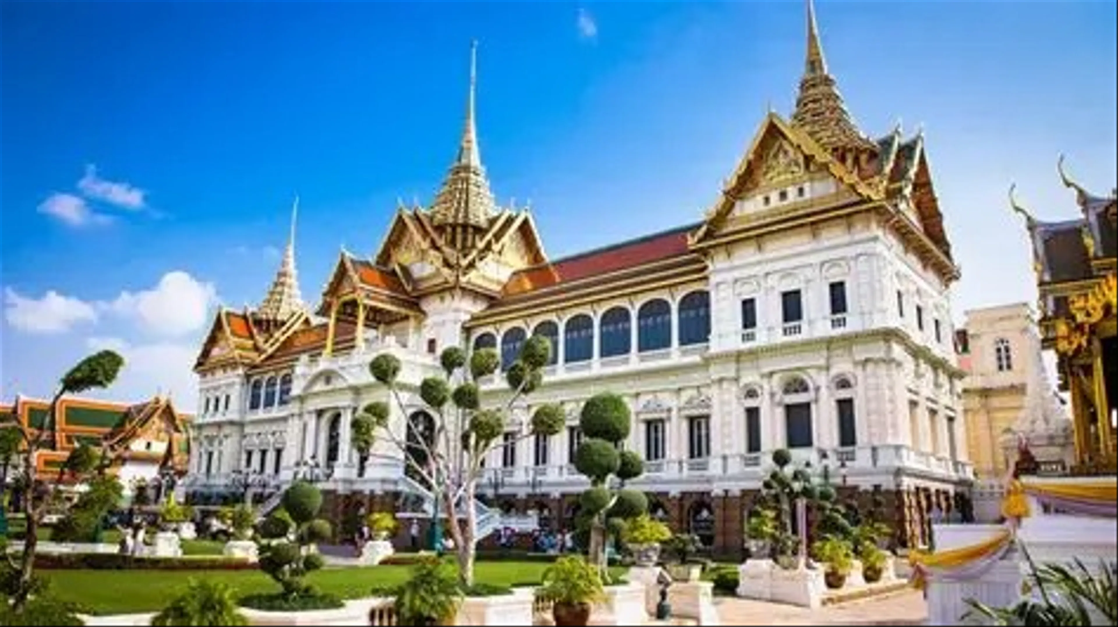 Bangkok City Pillar Shrine