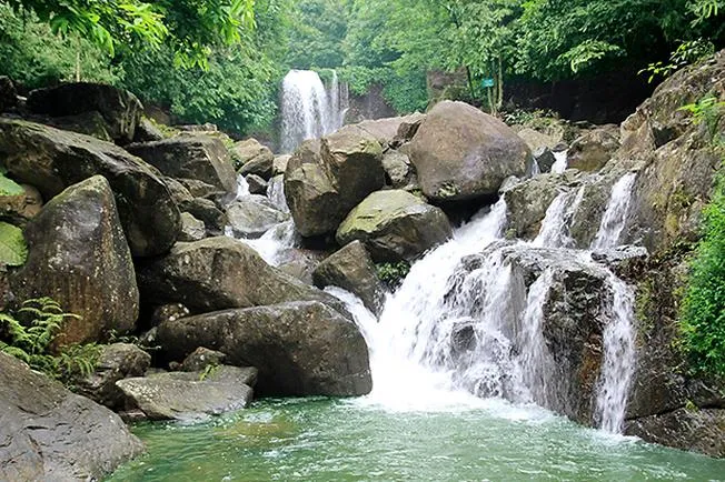 Hoang sơ Khe Lim tại địa điểm du lịch gần Hội An - Vntrip.vn