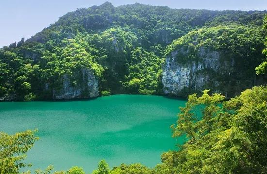 Thale Nai lagoon, Mae Koh island, Ang Thong National Marine Park Stock  Photo | Adobe Stock